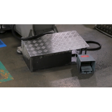 Schneider XPEM511原厂跨境代采